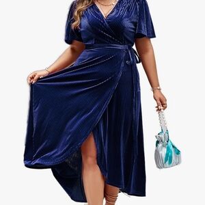 Chic Navy Wrap Dress